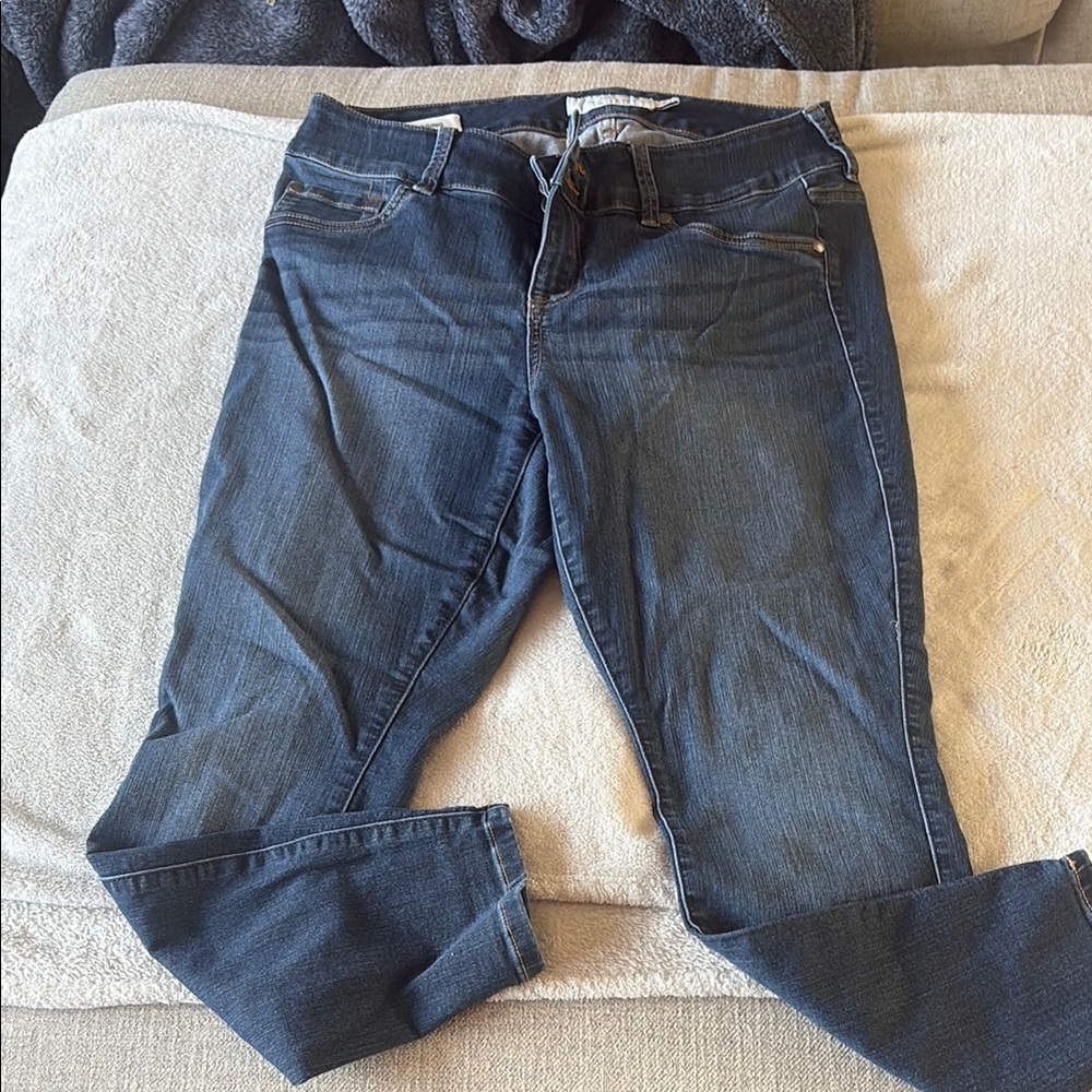 Torrid Blue Skinny Jeans Classic JEGGING